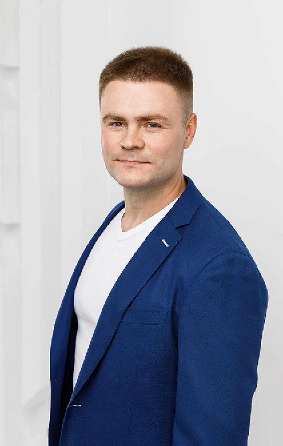 Дмитрий Пономарёв